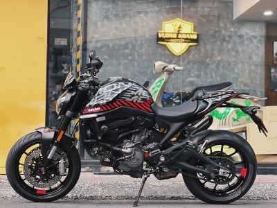 580 . Ducati Monster 937 model 2023 